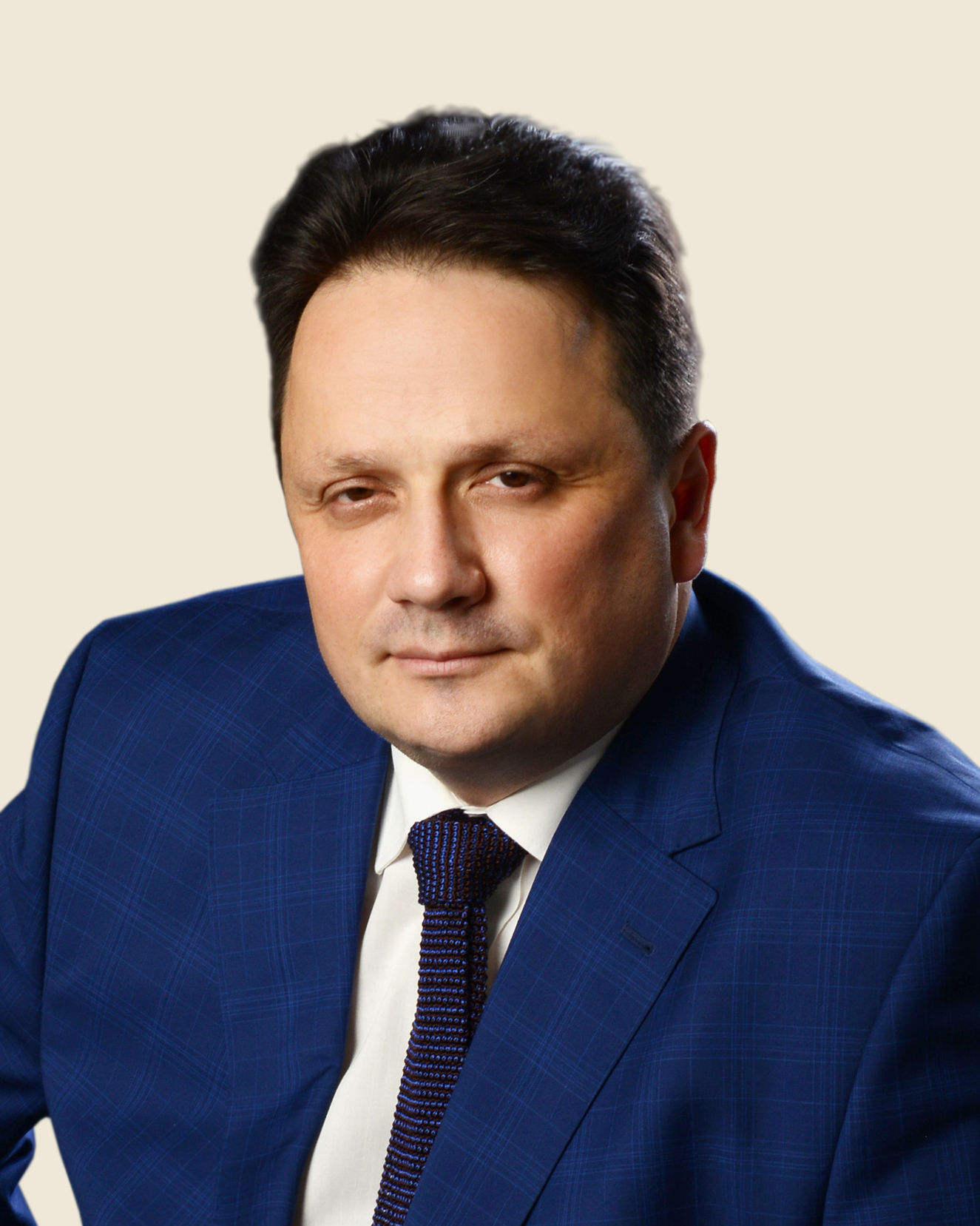 Михаил Тихонов