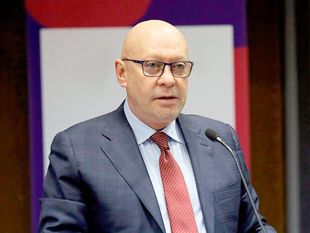 Михаил Синёв