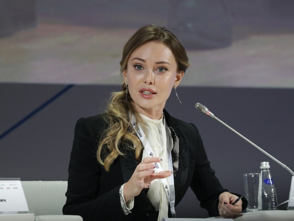 Наталья Попова
